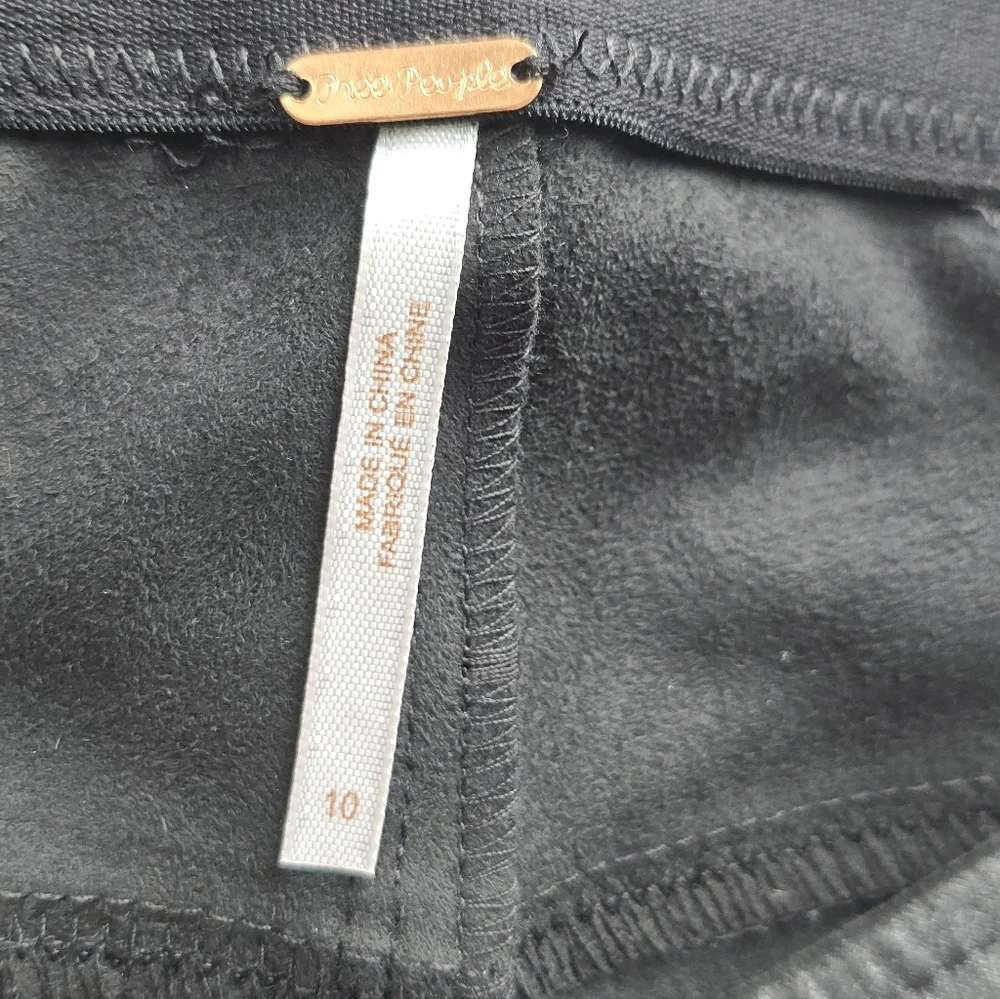 NWT Free People Vegan Faux Leather Leggings Size 10